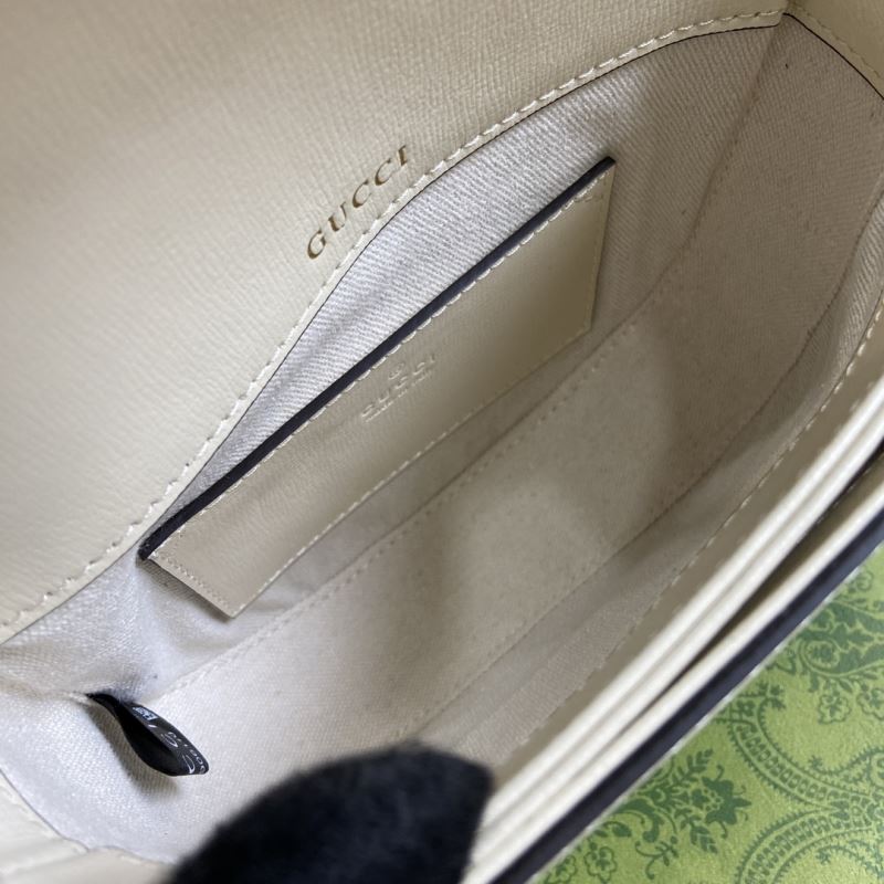 Gvc*1 horsebit bags